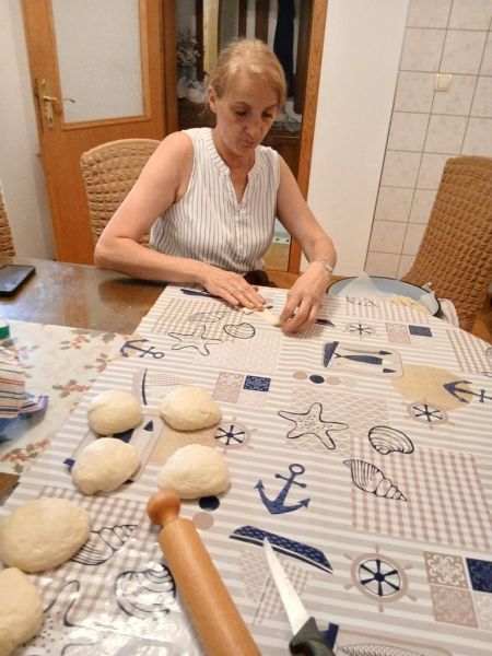 Read more: Za mladu misu kiflica mora biti dovoljno!