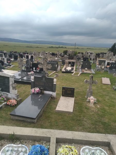 Read more: Ćelin kutak, popis novih platiša za čišćenje i održavanje groblja Radoševina