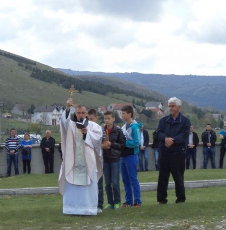 Read more: Najava, blagoslov polja u Omolju i Mesihovini