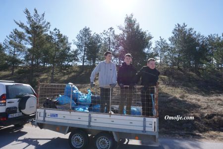 Read more: Mladi župe Seonica očistili nagomilano smeće od Mesihovine do Crvenica i od groblja Radoševine do...