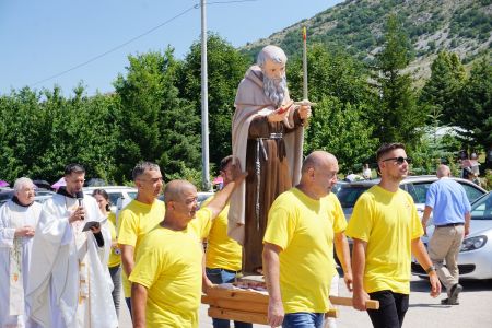 Read more: Na blagdan svetog Ilije proroka mlada misa fra Ivana Majića ispred crkve na Požarinama