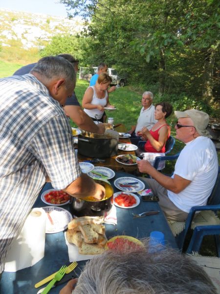 Read more: Kod Željkove vikendice - gastronomija kojoj bi zavidio i sam Veljko Barbieri