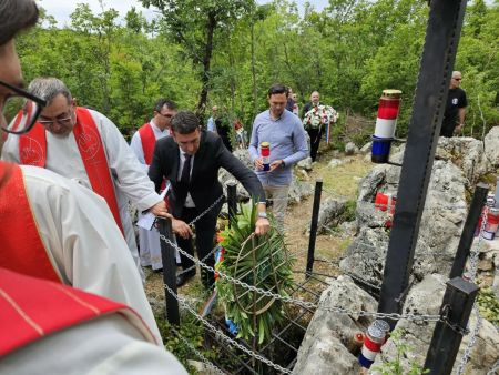 Read more: Obilježavanje 80. obljetnice stradanja 140 hrvatskih vojnika, pogubljenih i bačenih u Markovića...