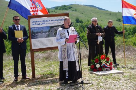 Read more: Obilježena 33. godišnjica zaustavljanja tenkova iznad Šujice